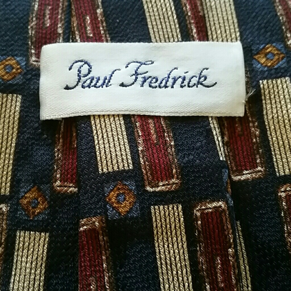 Paul Frederick 100% Italian Silk
